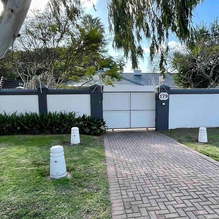 Cosy Private Cottage Port Elizabeth Esterno foto